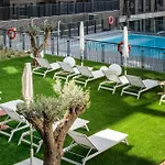 Madrid Rio Exclusive Living